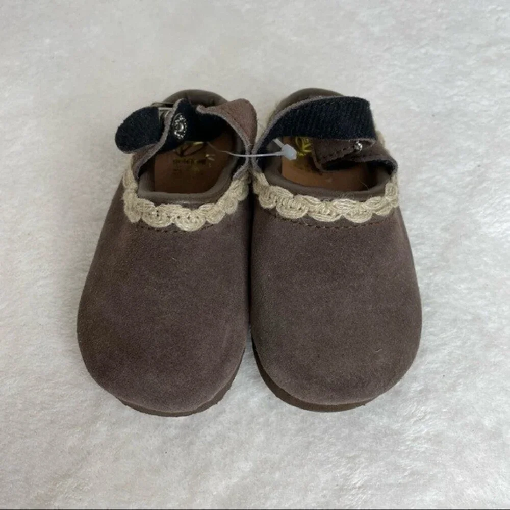 Baby Shoes White Ivory Vintage Gold Bug Clogs Brown Satin Faux Pearl Applique
